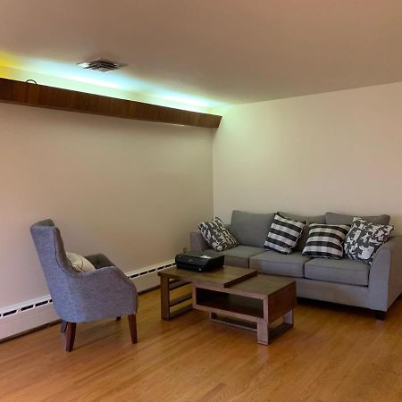 #2 Cozy Queen Size Bedroom @New Brunswick Nj Downtown Екстериор снимка